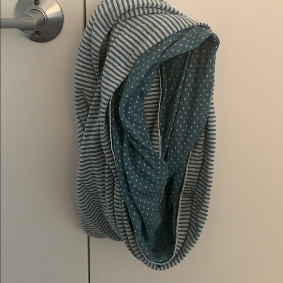 Marine Layer Accessories - Marine Layer 2 sided cozy circle scarf